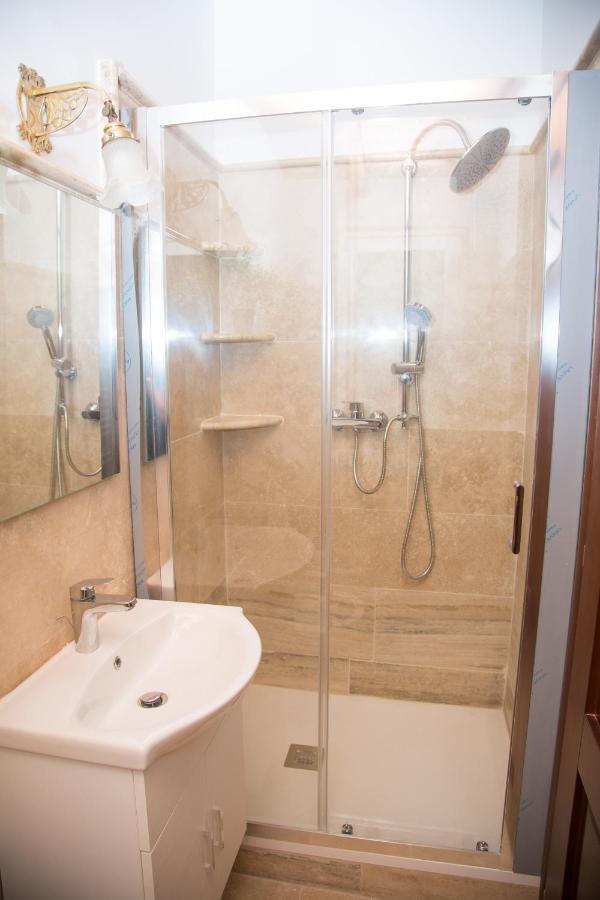 Casa Vacanza Colosseo 2 Roma Dış mekan fotoğraf